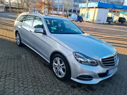 Grau Gebraucht 2015 Mercedes E220 Kombi | 11.500 € (Guter Preis)