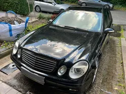 Schwarz Gebraucht 2003 Mercedes E320 Kombi | 3.700 €