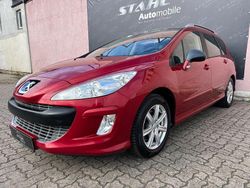 Rot Gebraucht 2008 Peugeot 308 Platinum Kombi | 4.490 € (Etwas zu teuer)