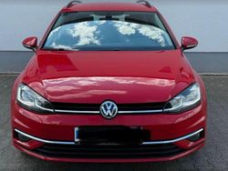 Rot Gebraucht 2018 VW Golf VII Comfortline Kombi | 10.900 € (Superpreis)