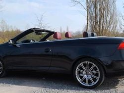 Schwarz Gebraucht 2008 VW Eos R Cabrio | 7.000 €