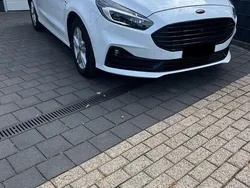 Weiß Gebraucht 2020 Ford S-MAX Titanium Van / Kleinbus | 18.800 € (Fairer Preis)