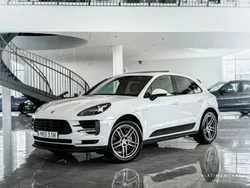 Weiß Gebraucht 2019 Porsche Macan S Chrono SUV | 56.616 € (Teuer)