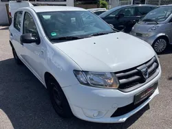 Weiß Gebraucht 2014 Dacia Sandero Ambiance Kleinwagen | 2.990 € (Guter Preis)