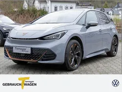 Weiß Gebraucht 2023 Cupra Born Kleinwagen | 31.880 € (Fairer Preis)