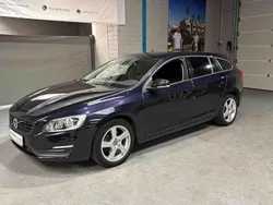 Magic blue / metallic Gebraucht 2016 Volvo V60 Kombi | 14.999 € (Fairer Preis)