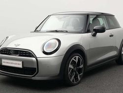 Grau Gebraucht 2024 Mini Cooper Classic Kleinwagen | 23.756 € (Guter Preis)