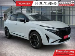 White/black black Neu 2025 Nissan Qashqai 360º SUV | 45.985 €