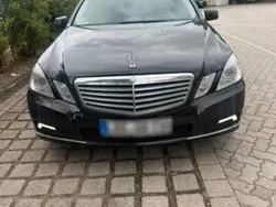 Schwarz Gebraucht 2010 Mercedes 350 Kombi | 9.000 € (Superpreis)