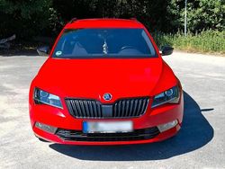Rot Gebraucht 2017 Skoda Superb SportLine Kombi | 17.300 € (Guter Preis)