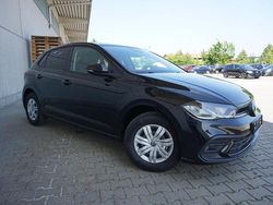 Deep black perleffekt Neu 2025 VW Polo Limousine | 17.950 € (Superpreis)