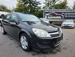 Schwarz Gebraucht 2009 Opel Astra Kombi | 2.900 € (Etwas zu teuer)