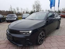 Lackierung schwarz perla nera/ Gebraucht 2024 Opel Astra Ultimate Kombi | 22.480 € (Guter Preis)