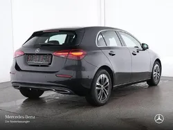 Schwarz Gebraucht 2024 Mercedes A200 Advanced Limousine | 29.890 € (Fairer Preis)