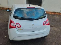 Weiß Gebraucht 2013 Renault Twingo Dynamique Kleinwagen | 4.950 € (Fairer Preis)