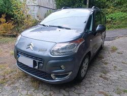 Grau Gebraucht 2010 Citroën C3 Picasso Van / Kleinbus | 5.899 € (Fairer Preis)