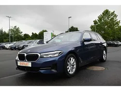 Blau Gebraucht 2022 BMW 520 Sport Line Kombi | 37.990 € (Fairer Preis)