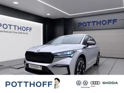 Silber Gebraucht 2022 Skoda Enyaq iV SportLine SUV | 50.440 € (Etwas zu teuer)