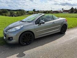 Gebraucht 2010 Peugeot 207 CC Roland Garros Cabrio | 3.255 € (Guter Preis)