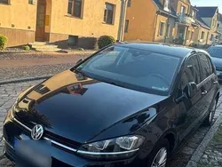 Schwarz Gebraucht 2017 VW Golf VII Sound Limousine | 12.800 € (Guter Preis)