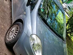 Grau Gebraucht 2007 Fiat Punto Kleinwagen | 1.100 € (Guter Preis)