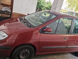 Andere farben Gebraucht 1999 Renault Scénic Van / Kleinbus | 550 € (Superpreis)