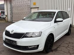 Weiß Gebraucht 2017 Skoda Rapid Drive Kombi | 4.790 € (Superpreis)