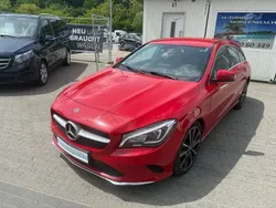 Rot Gebraucht 2018 Mercedes CLA200 Shooting Brake Kombi | 10.999 € (Fairer Preis)
