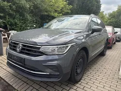Grau Gebraucht 2021 VW Tiguan R SUV | 21.500 € (Superpreis)