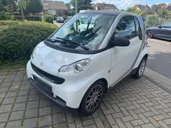 Weiß Gebraucht 2010 Smart ForTwo Coupé Kleinwagen | 2.000 € (Guter Preis)
