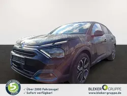 Perlaneraschwarz (metallic) Gebraucht 2022 Citroën e-C4 Shine Limousine | 20.790 € (Guter Preis)