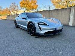 Silber Gebraucht 2021 Porsche Taycan Cross Turismo Kombi | 66.490 € (Teuer)