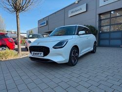 Weiß Neu 2025 Suzuki Swift Comfort+ Limousine | 21.490 €