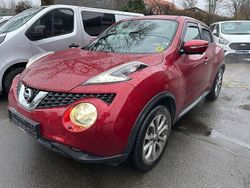 Rot Gebraucht 2015 Nissan Juke Tekna SUV | 11.450 € (Fairer Preis)
