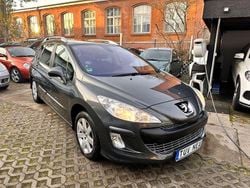 Grau Gebraucht 2010 Peugeot 308 Premium Kombi | 3.990 € (Fairer Preis)