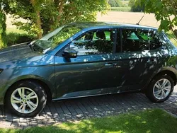 Schwarz Gebraucht 2020 Skoda Fabia Kleinwagen | 12.999 € (Guter Preis)