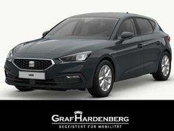 Blau (fiord blau) Neu 2025 Seat Leon Limousine | 23.021 € (Guter Preis)