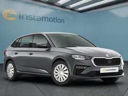 Grau Neu 2025 Skoda Scala Kleinwagen | 21.699 € (Fairer Preis)