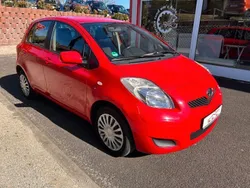 Rot Gebraucht 2011 Daihatsu Charade Kleinwagen | 5.990 €