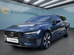 Blau Gebraucht 2024 Volvo V60 Kombi | 50.299 €
