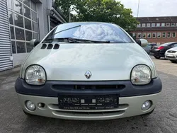 Gold Gebraucht 2000 Renault Twingo Initiale Kleinwagen | 2.450 € (Teuer)