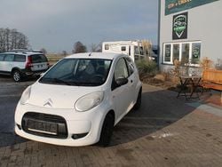Weiß Gebraucht 2011 Citroën C1 Kleinwagen | 1.250 € (Guter Preis)