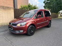 Rot Gebraucht 2011 VW Caddy Van / Kleinbus | 8.500 € (Etwas zu teuer)