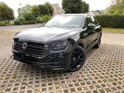 Schwarz Gebraucht 2022 VW Touareg R SUV | 64.900 € (Teuer)
