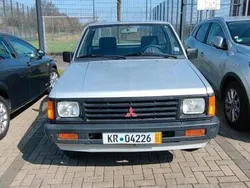 Silber Gebraucht 1987 Mitsubishi L200 Abholung | 13.800 €