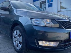 Quarzgrau metallic Gebraucht 2017 Skoda Rapid Ambition Kleinwagen | 9.980 € (Guter Preis)