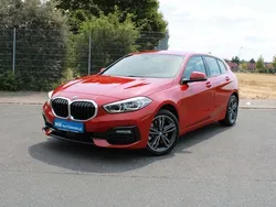 Rot Gebraucht 2022 BMW 120 Sport Line Kleinwagen | 26.450 € (Fairer Preis)