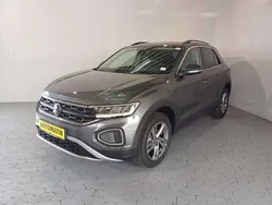 Indiumgrau metallic Neu 2025 VW T-Roc Life SUV | 32.450 € (Superpreis)