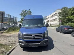 Indienblau Gebraucht 2015 VW Crafter Van | 12.300 € (Etwas zu teuer)