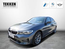 Grau Gebraucht 2022 BMW 320e Sport Line Limousine | 28.990 € (Fairer Preis)